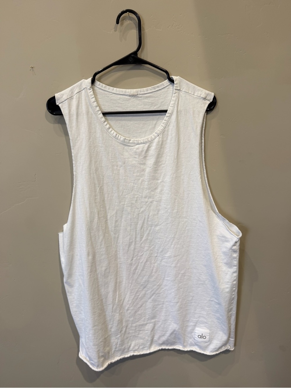 Alo Yoga Riot Society Muscle Tank Bundle